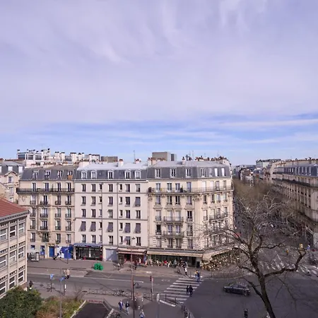 Bright 1br Parisian Retreat Italy Square | By Airnest *