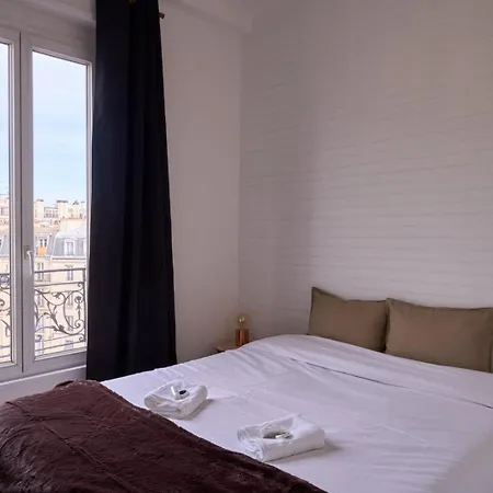 Bright 1br Parisian Retreat Italy Square | By Airnest * Paris