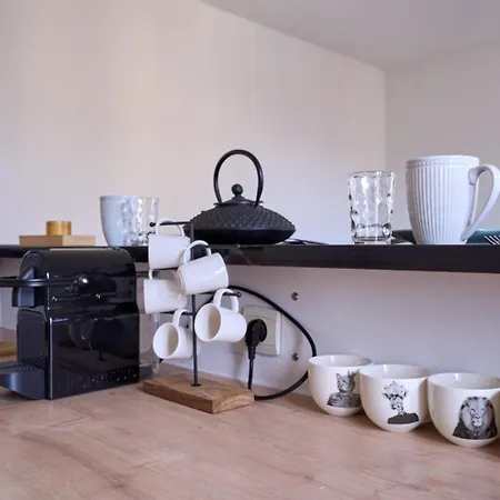 Bright 1br Parisian Retreat Italy Square | By Airnest Apartment
